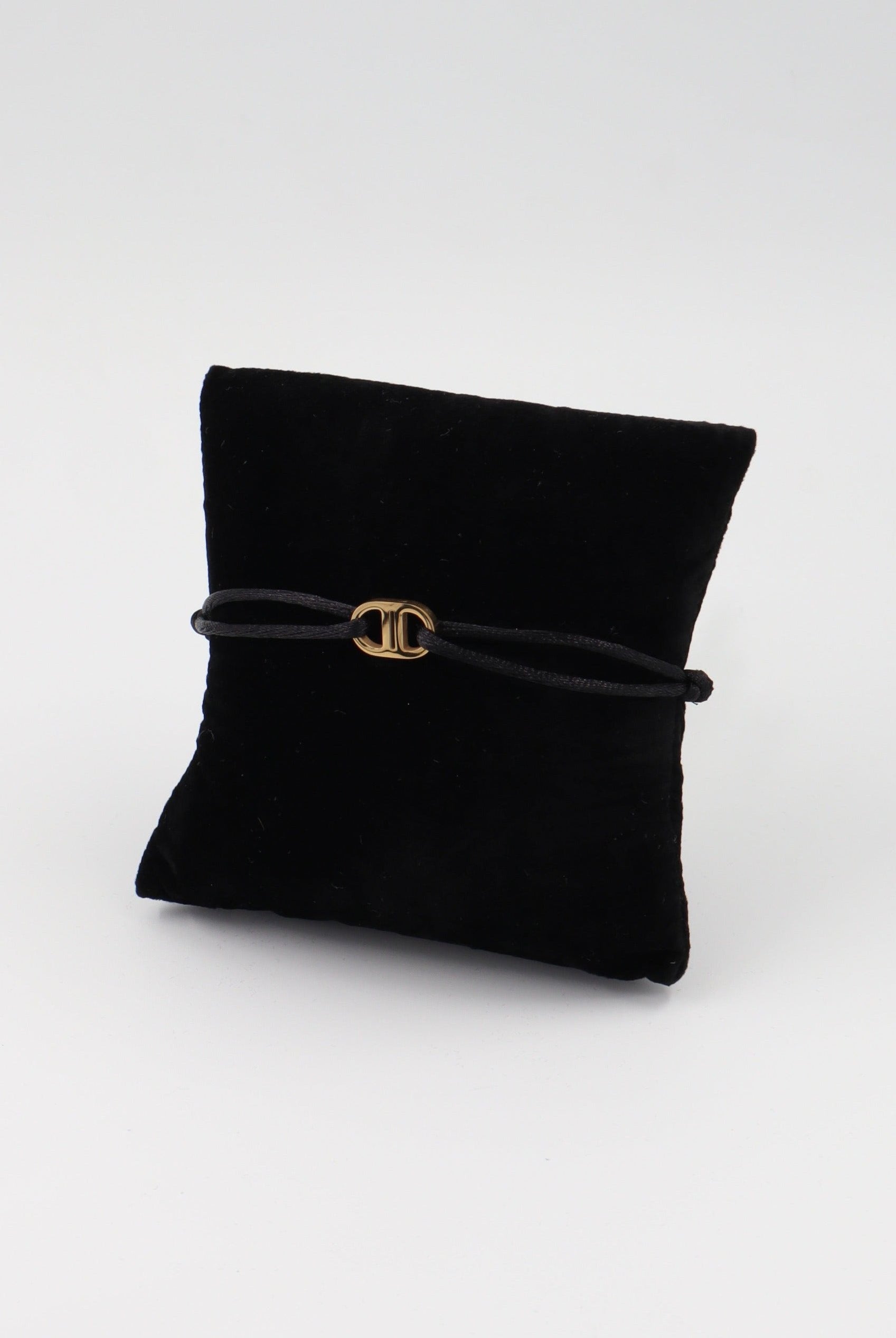 dubai-bracelet-black-gold