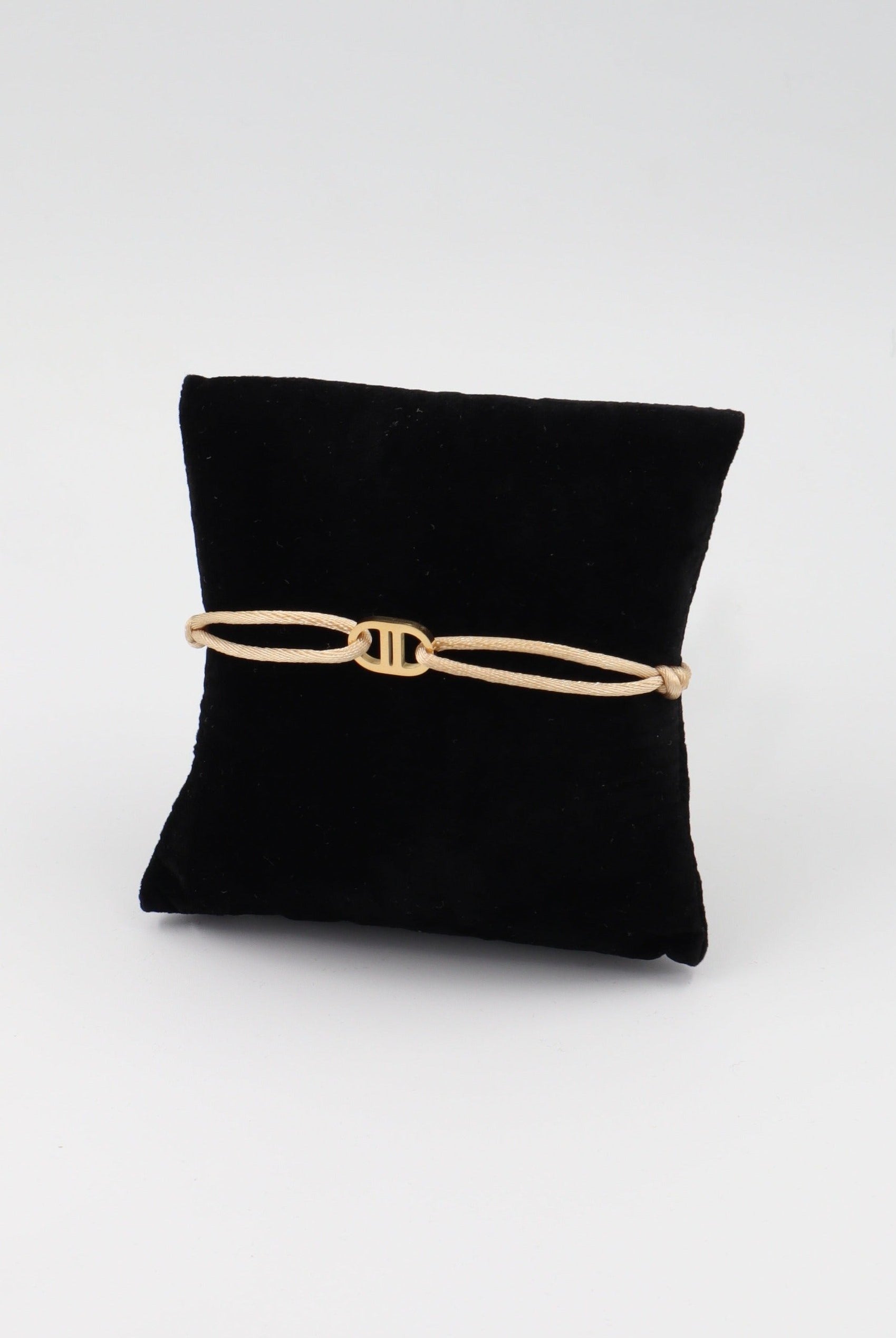 dubai-bracelet-gold