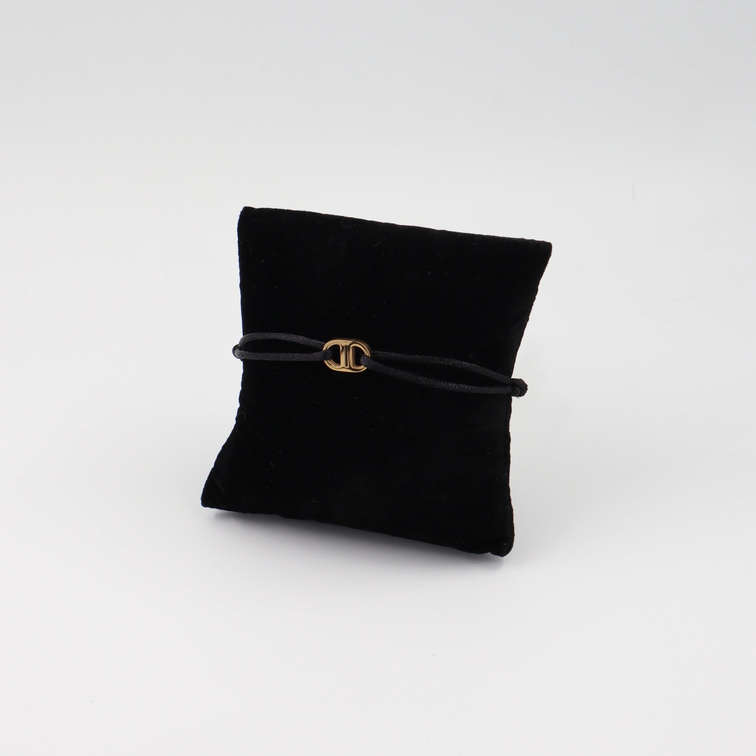 dubai-bracelet-black-gold